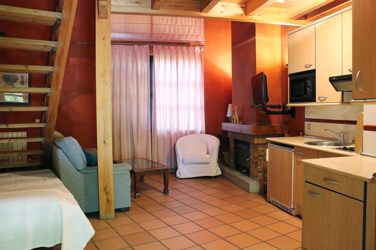 Hotel Sara De Ur La Cabrera Exteriér fotografie
