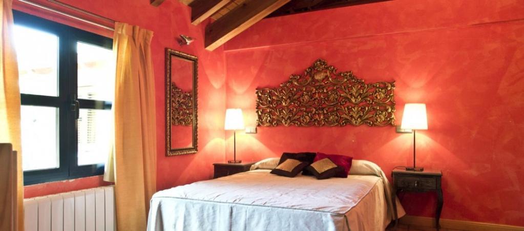 Hotel Sara De Ur La Cabrera Exteriér fotografie